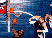 问鼎国际-包含巴塞罗那带队取胜！，哈登重要时刻刷新纪录引发球迷热议的词条