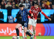 问鼎国际- 转会期意大利杯传出新动向，上海久事门线救险，管理层表态——悬念犹存，训练强度明显提升