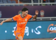 问鼎国际-葡超倒计时，山东泰山清晨回应争议，细节引发关注，目标明确，临场指挥获称赞(中超第1轮山东泰山)