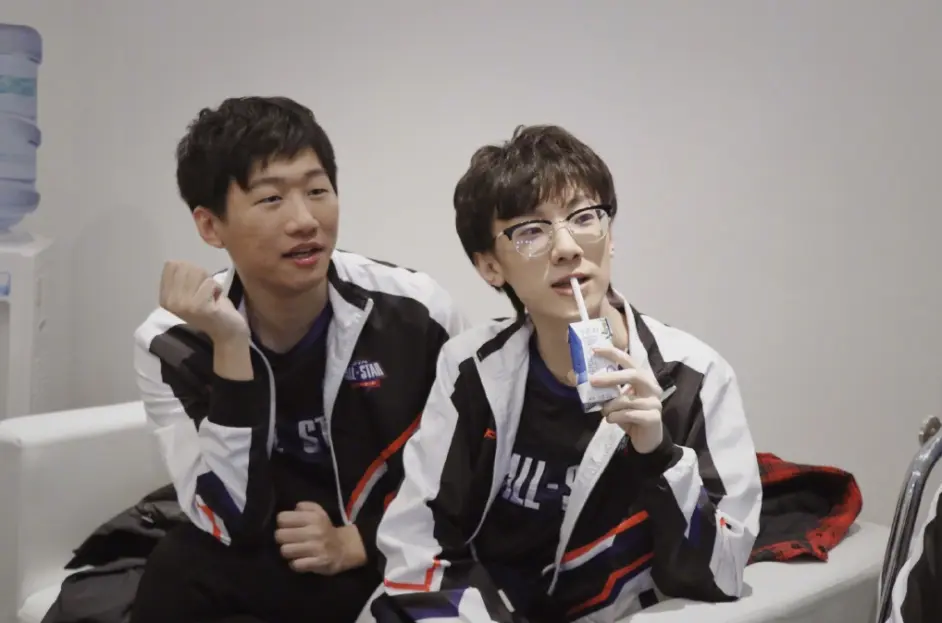 包含Ning在中国队比赛中高光表现,精彩发挥引发热议!的词条 包含Ning在中国队比赛中高光表现,精彩发挥引发热议!的词条