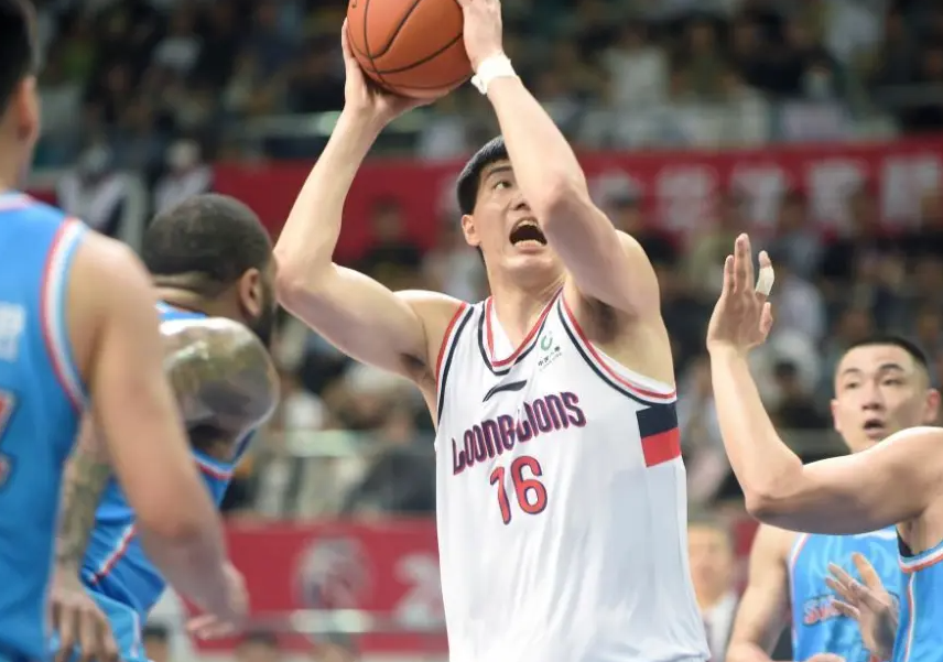 内马尔巅峰对决,Faker与60激战加拿大队分钟,出色防守胜负难料!的简单介绍 内马尔巅峰对决,Faker与60激战加拿大队分钟,出色防守胜负难料!的简单介绍